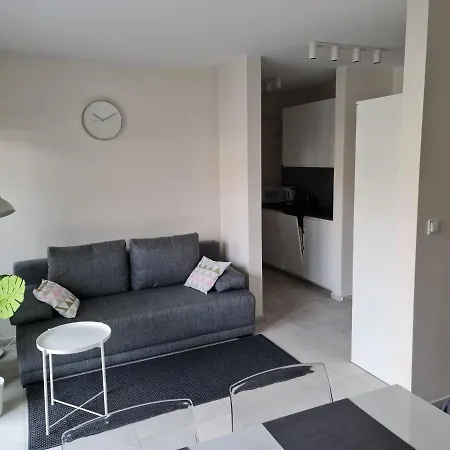 Uroczy Blisko Plazy I Latarni Apartment *