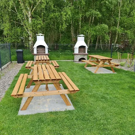 Uroczy Blisko Plazy I Latarni Niechorze