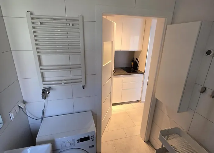 Uroczy Blisko Plazy I Latarni *